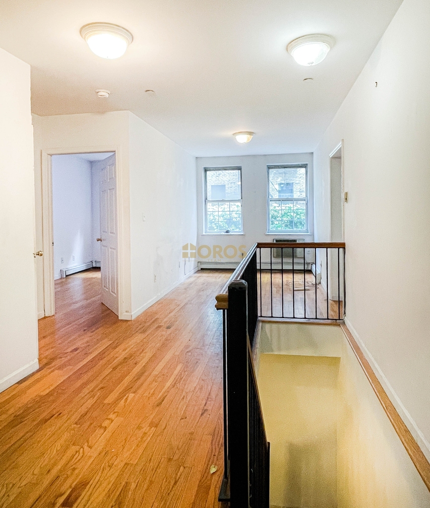 East 6th Street - Photo 1