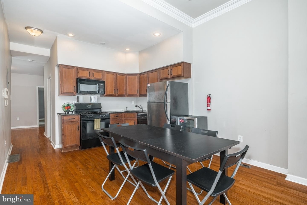 4005 Powelton Avenue - Photo 1