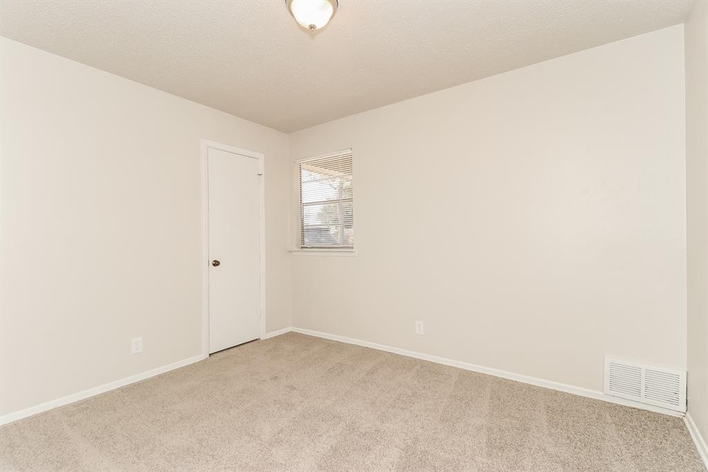 5625 Macaskill Drive - Photo 11