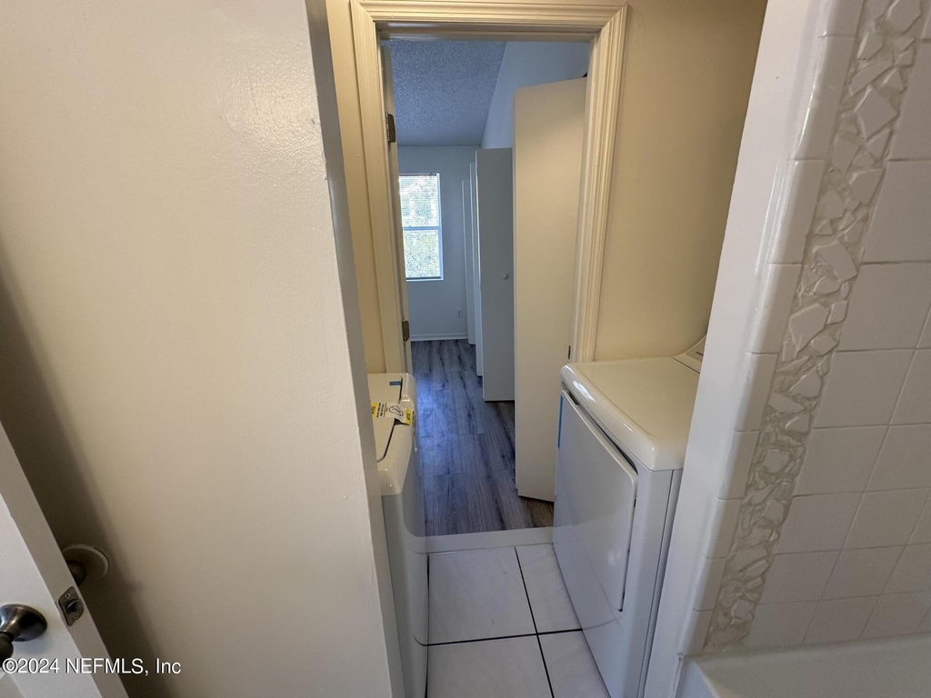 111 E 1st Street - Photo 12