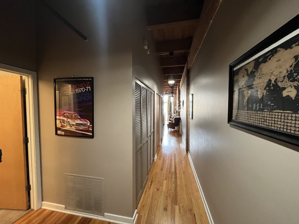 2201 W Wabansia Avenue - Photo 1