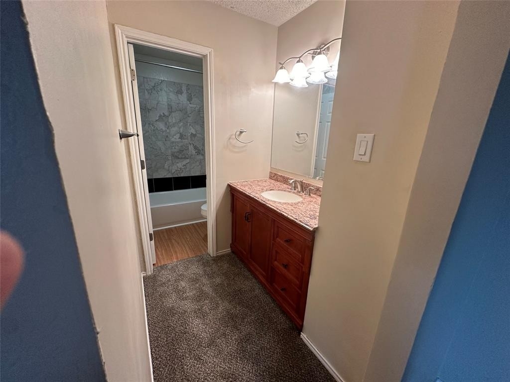 2717 Meadow Park Drive - Photo 5