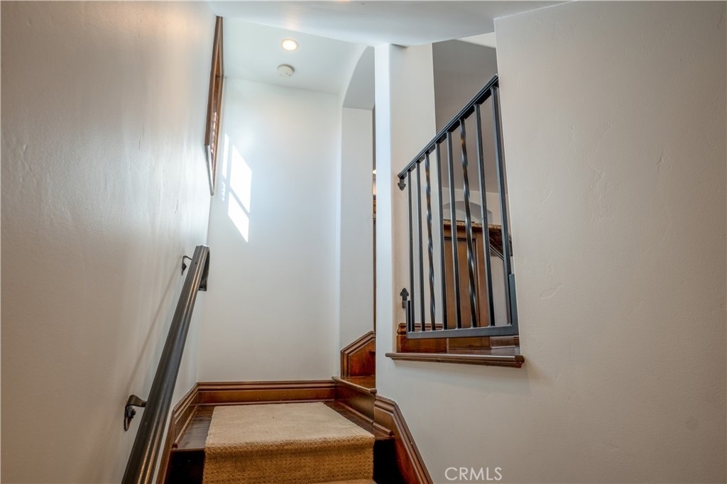 3440 4th Avenue - Photo 4