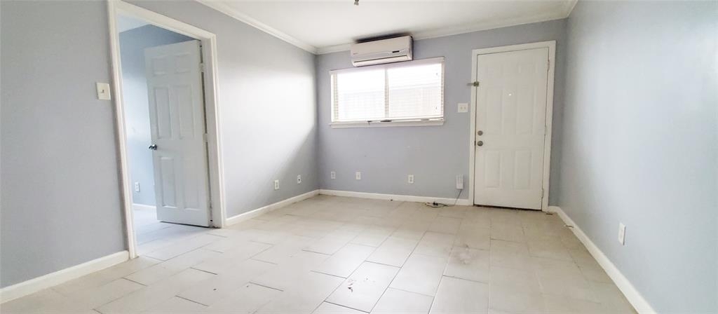 1603 Welch Street - Photo 3