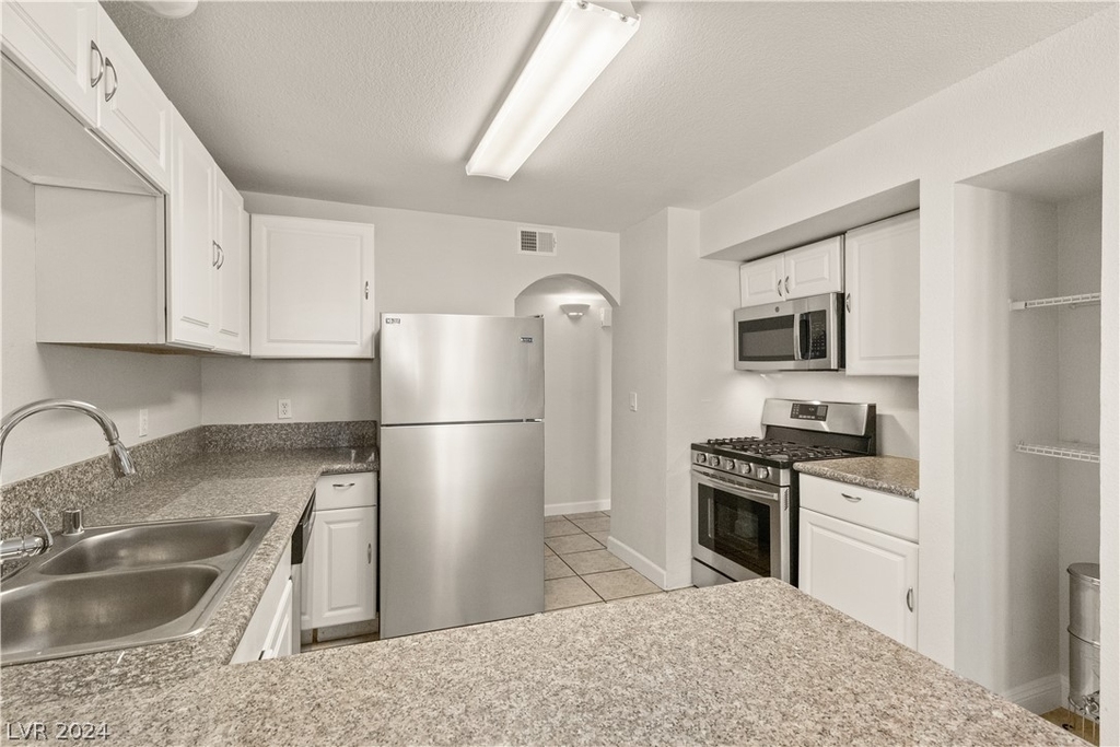 6500 W Lake Mead Boulevard - Photo 0