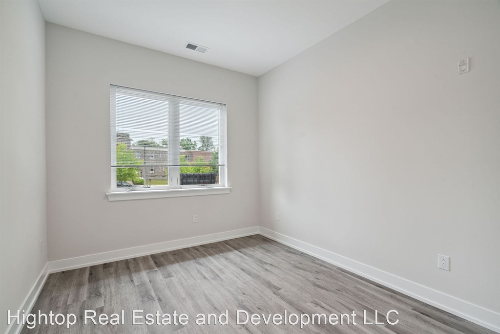 6144 Germantown Avenue - Photo 23