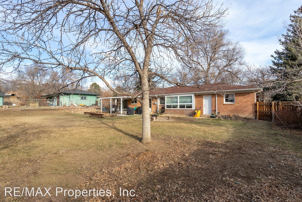 617 Kinnikinnik Drive - Photo 43