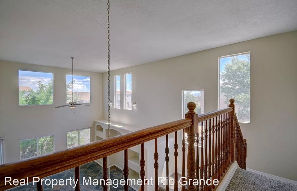 7109 Alamillo Rd Nw - Photo 17