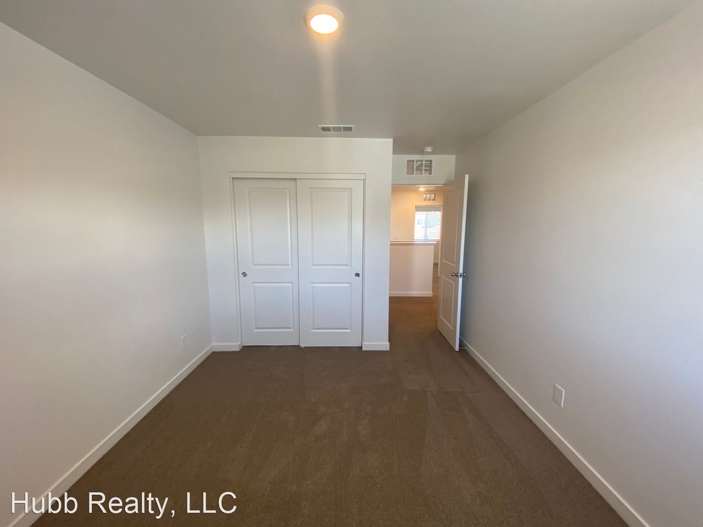 512 Winter Sky Drive - Photo 26