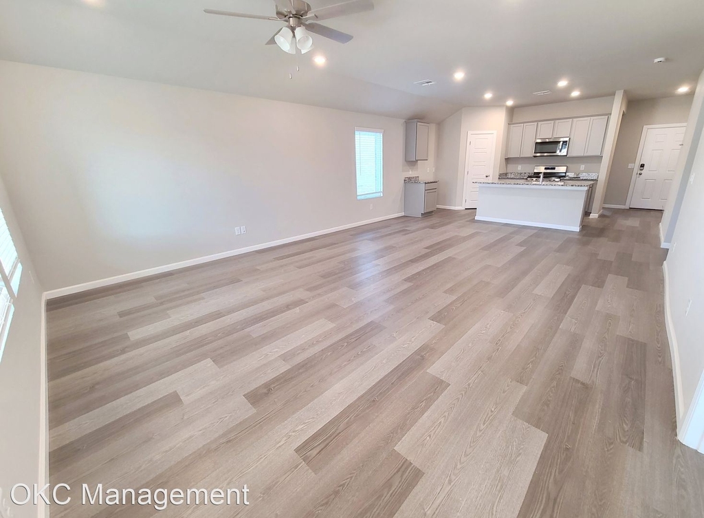 10412 Sw 41st Pl - Photo 1