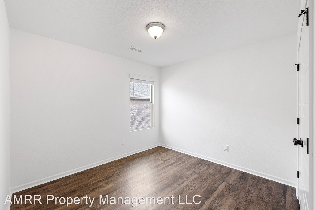 1105 Sw 3rd Ave - Photo 24