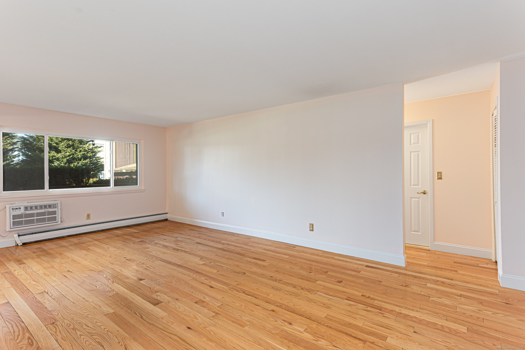 154 Cold Spring Road - Photo 5