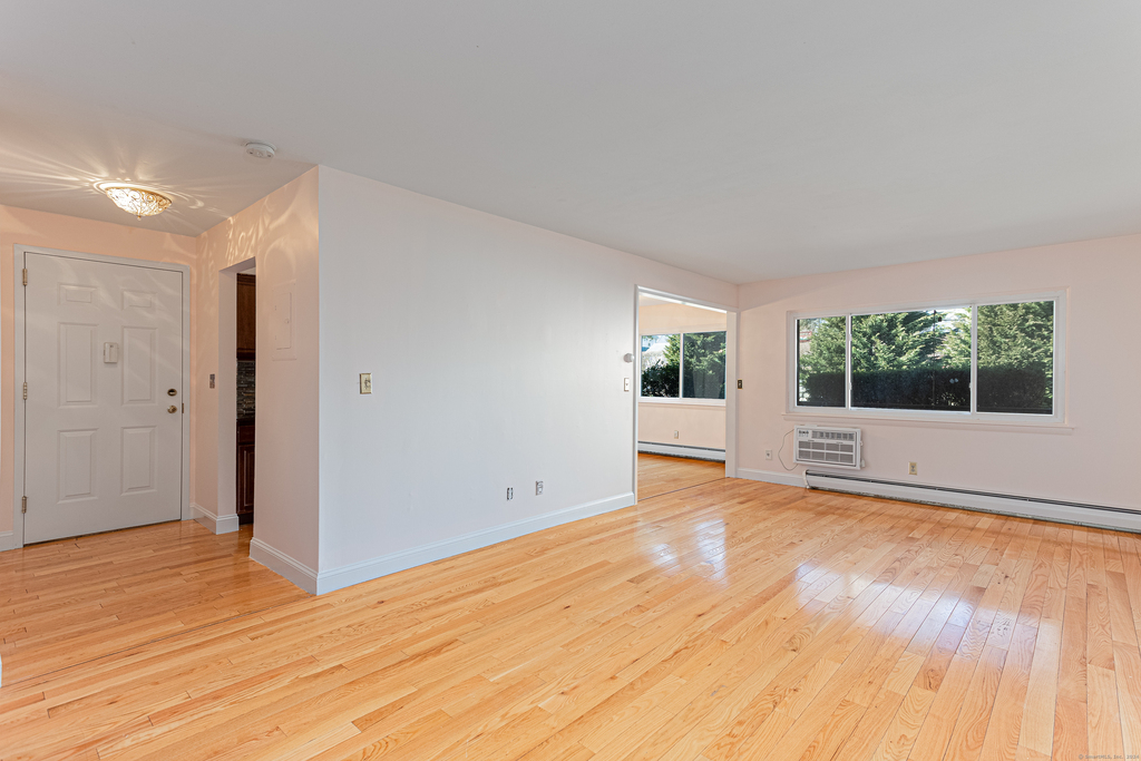 154 Cold Spring Road - Photo 2