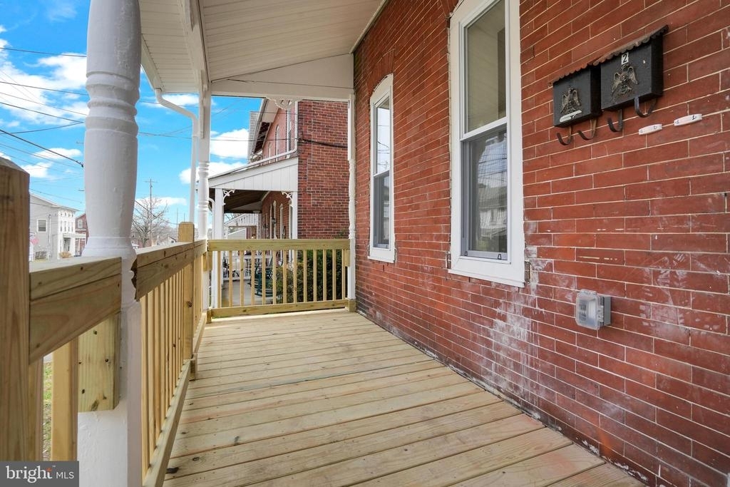 228 Bridge St - Photo 1