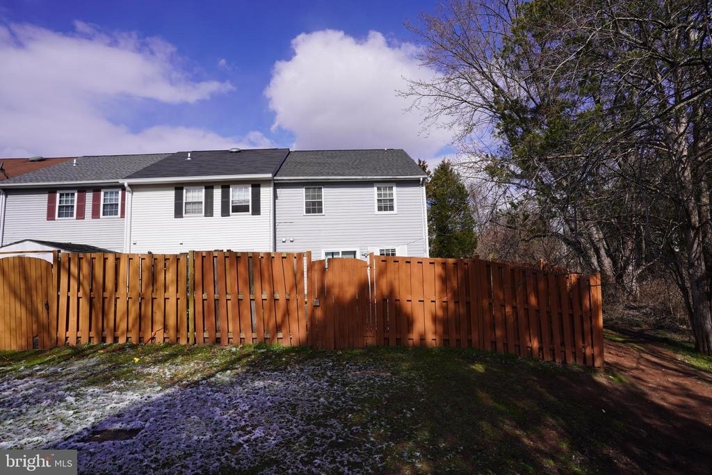 8765 Bretton Woods Dr - Photo 2