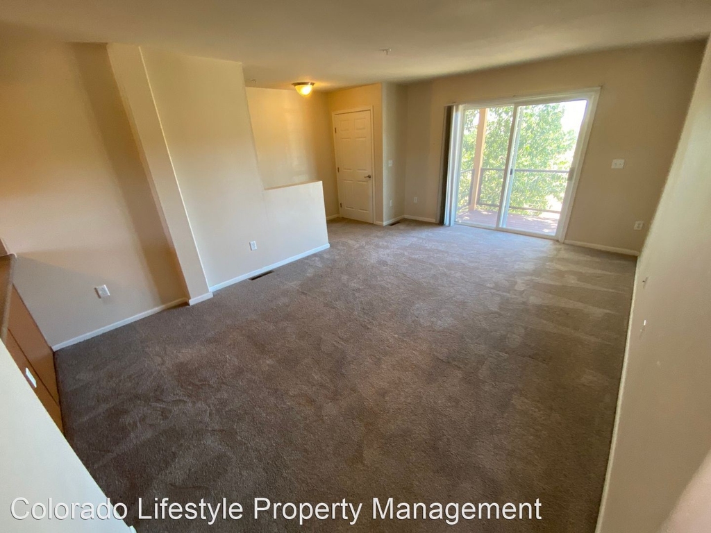 295 Confluence Ave. - Photo 2