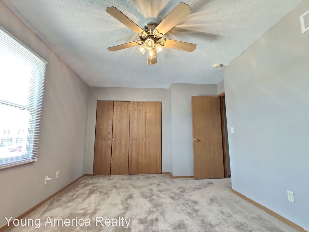 2402 Clearwater - Photo 10
