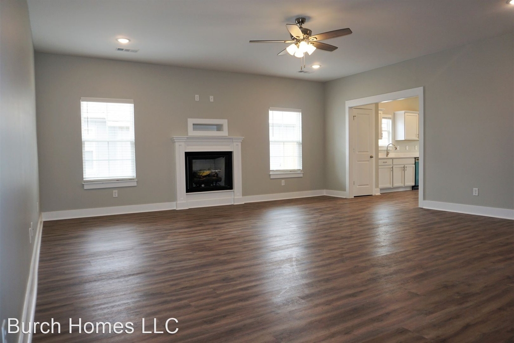 3712 Red Maple Way - Photo 1