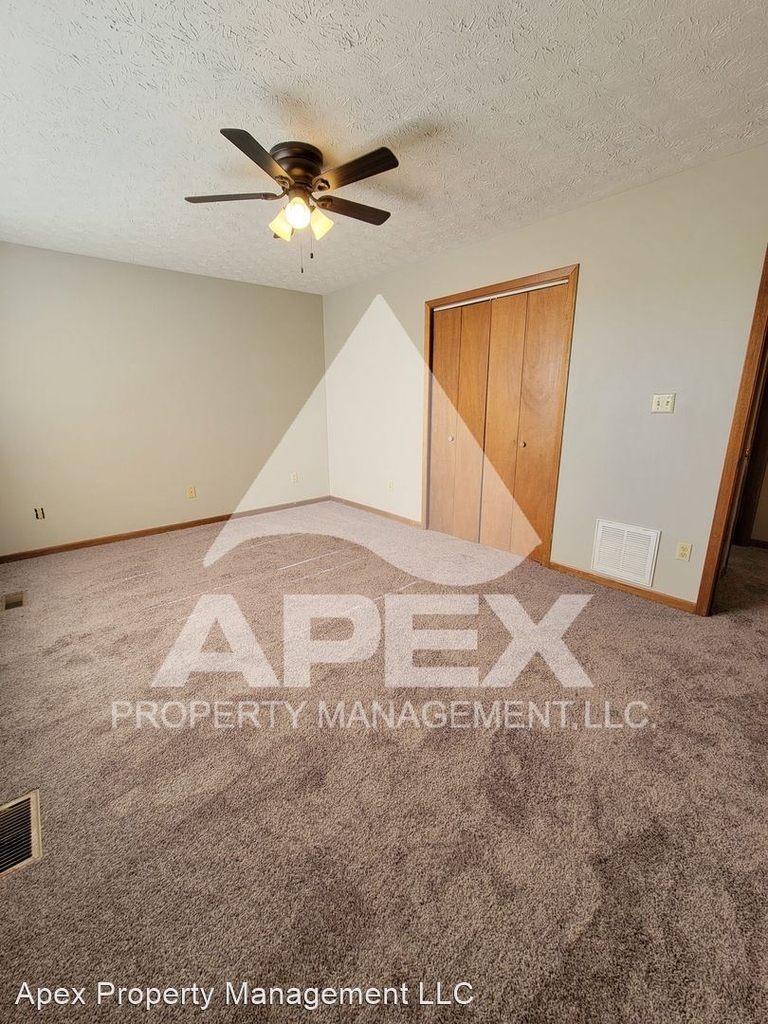 7944 Andersonville Pike - Photo 18