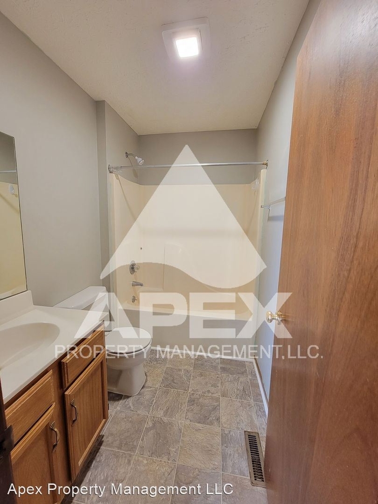 7944 Andersonville Pike - Photo 15