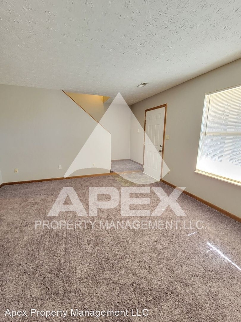 7944 Andersonville Pike - Photo 2