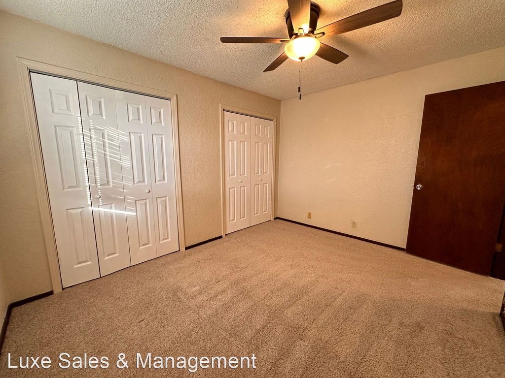 7736 Wegner Way - Photo 38