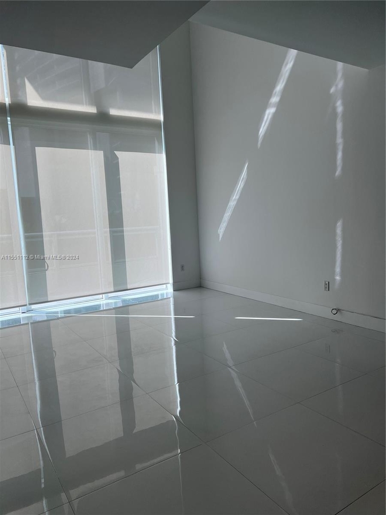 1080 Brickell Ave - Photo 4