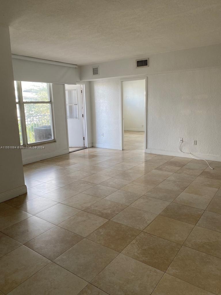 1300 Lincoln Rd - Photo 11