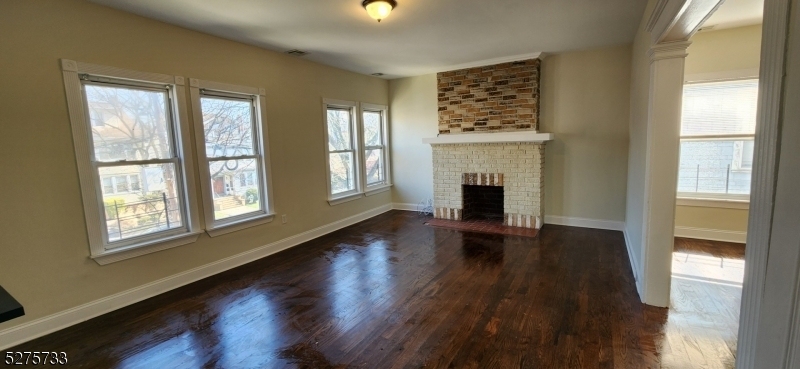 188 Goldsmith Ave - Photo 1