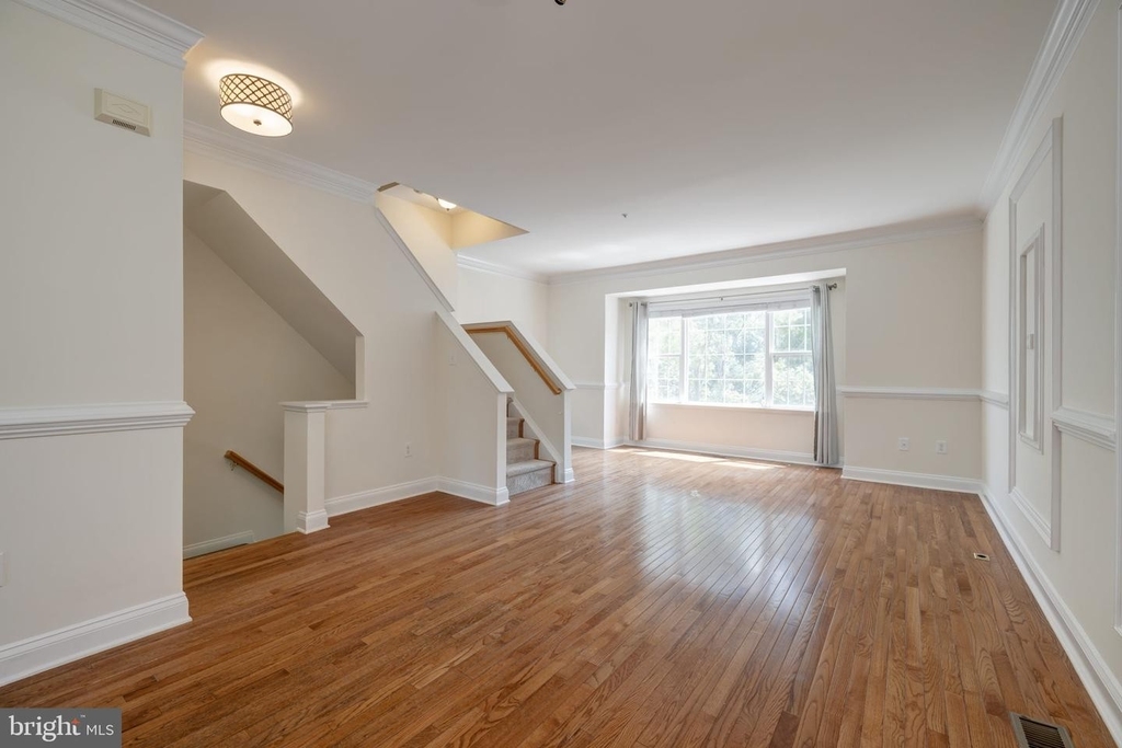 3809 Watkins Mill Dr - Photo 2