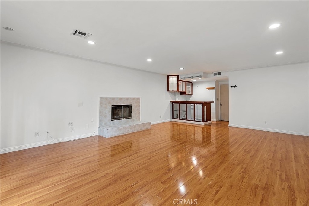 20228 Gifford Street - Photo 14