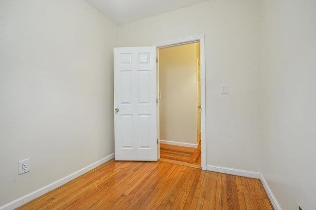 160 Vroom St - Photo 7