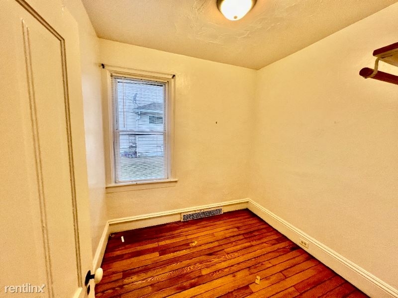 1501 Erie Ave 1501 - Photo 11