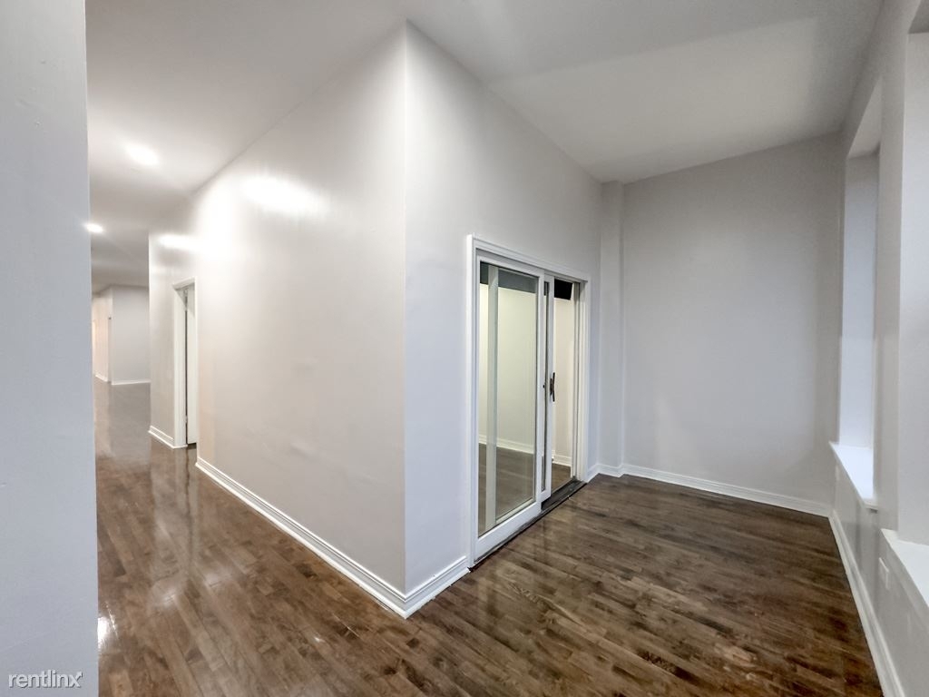 3345 N. Clark, Unit 6 - Photo 18