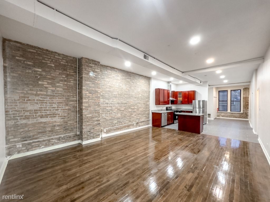 3345 N. Clark, Unit 9 - Photo 4