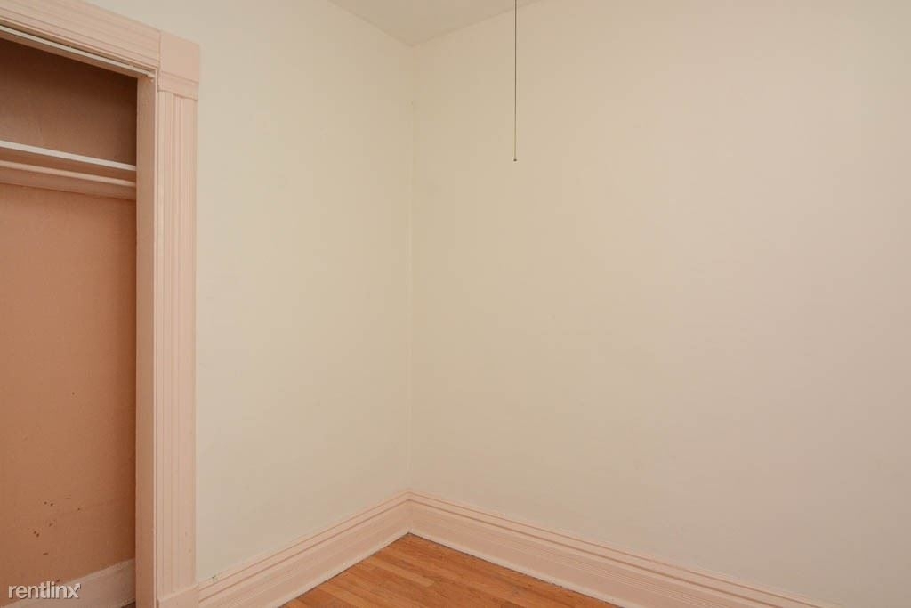 3426 N. Lincoln, Unit 5 - Photo 13