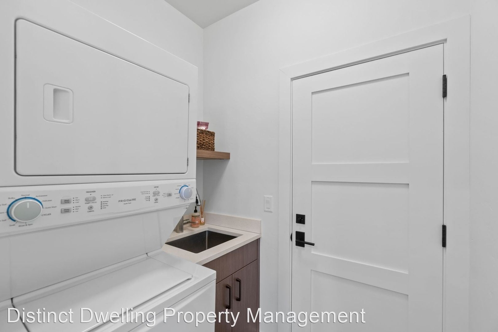 61301 Howe Way - Photo 22