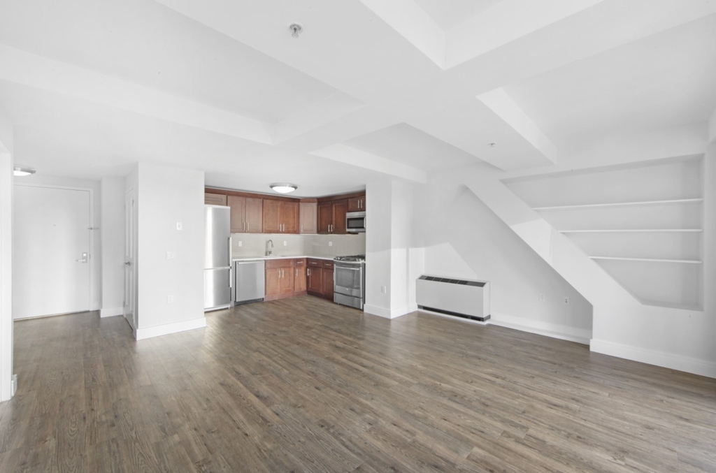 354 East 91st Street, New York, NY 10128 - Photo 5