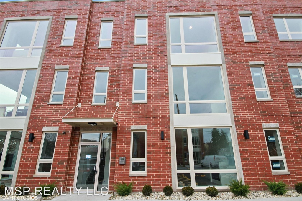 4111-4119 N Narragansett Ave - Photo 46