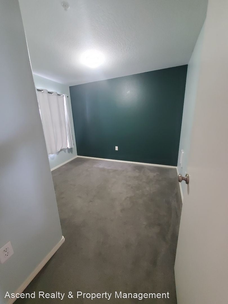 15325 Nw Central Drive Unit 301 - Photo 10