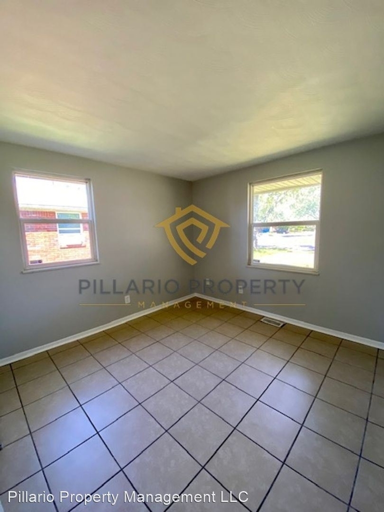 10245 Chris Dr - Photo 6