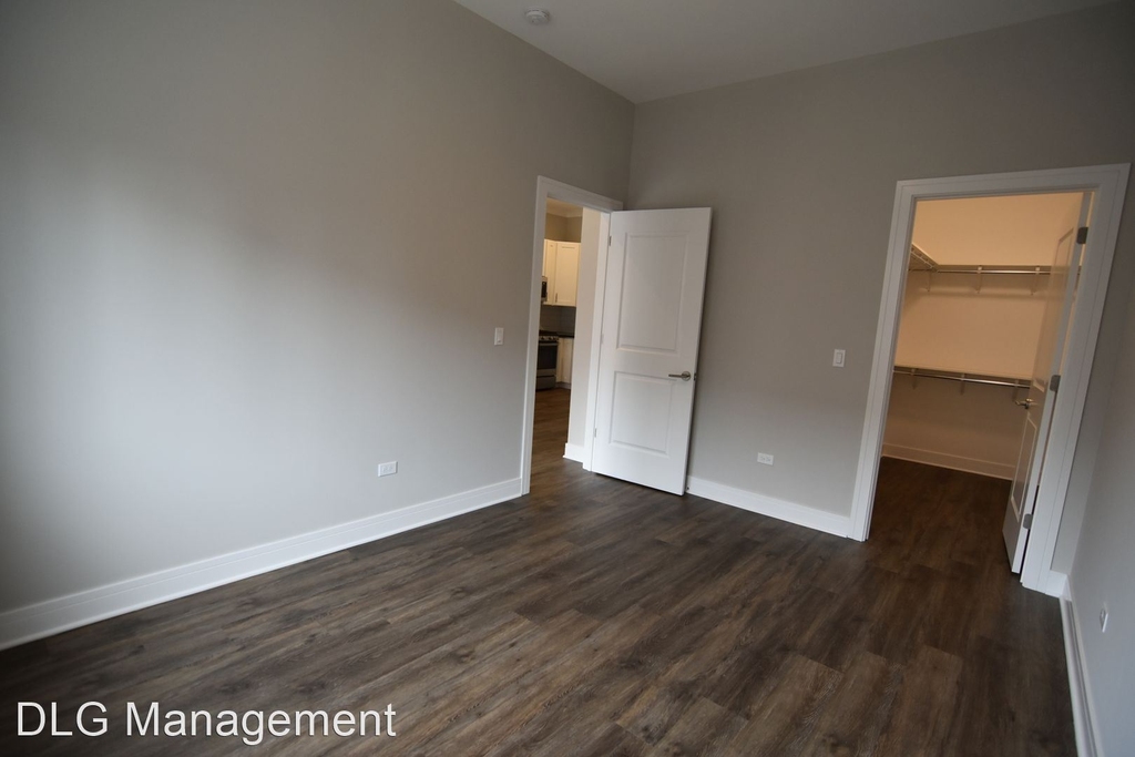 927 W. Irving Park - Photo 6