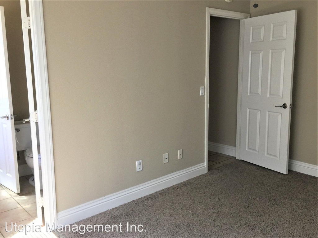 1324 Iris Avenue #3 - Photo 6