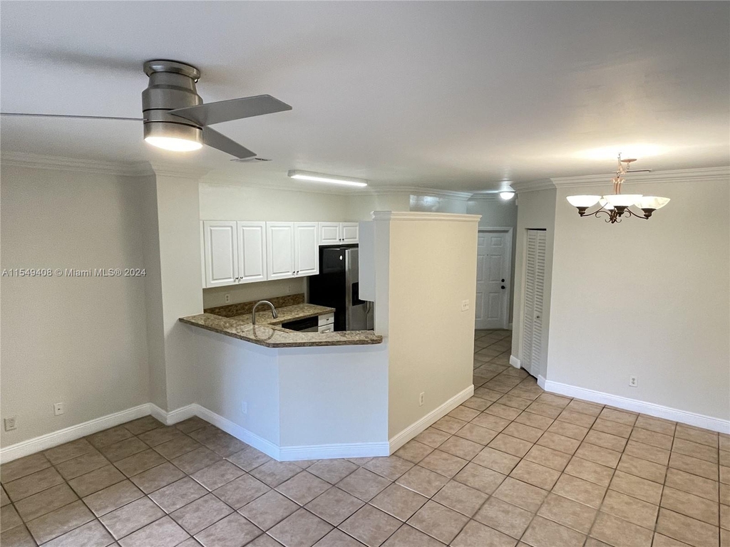 406 Sw 120th Ave - Photo 6