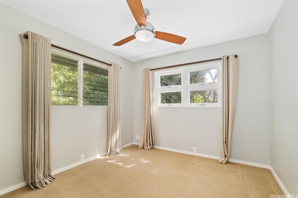 2554 Halekoa Drive - Photo 22