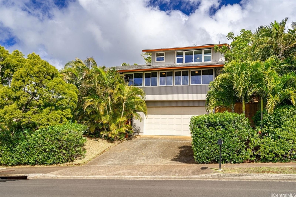 2554 Halekoa Drive - Photo 1