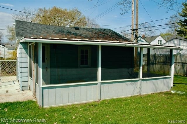 1815 Dallas Avenue - Photo 3