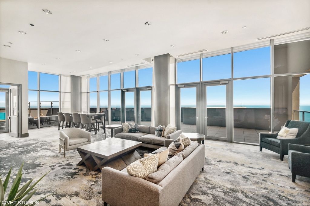 600 N Lake Shore Drive - Photo 18