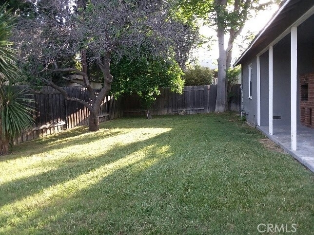 18350 Lorne Street - Photo 11