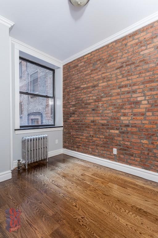 326 East 35th Street - Photo 4